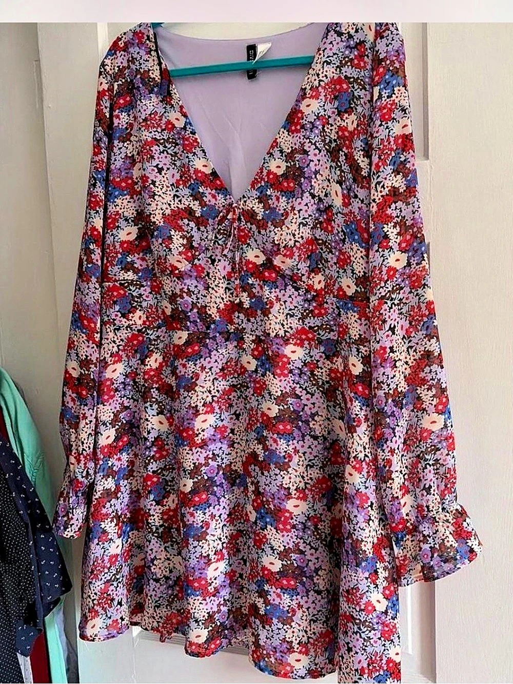 H&M Floral Mini Dress in Purple & Red Size XL Like New